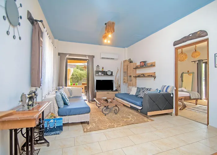 Lavredakos Holiday home