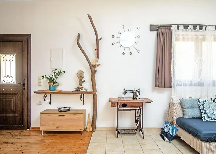 Lavredakos Holiday home *