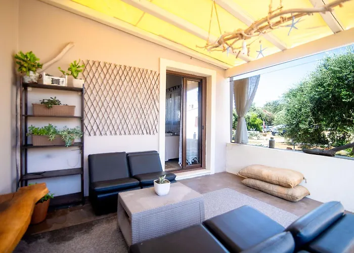 Holiday home Lavredakos